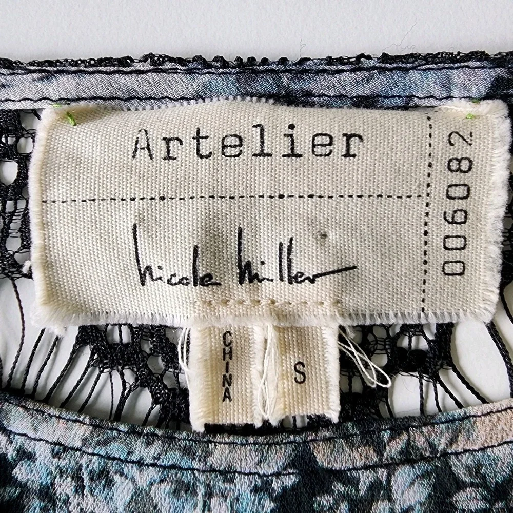 Nicole Miller Artelier Shirt Womens Small Sheer Lace Back Feminine Blouse Dainty - Picture 9 of 14